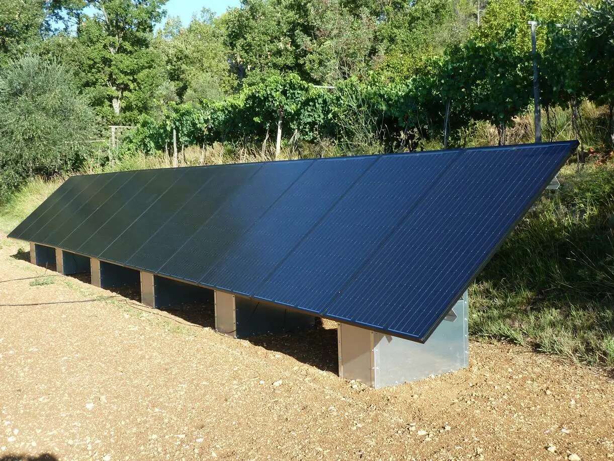 Fixation de panneaux solaires au sol - GSE Ground System 2