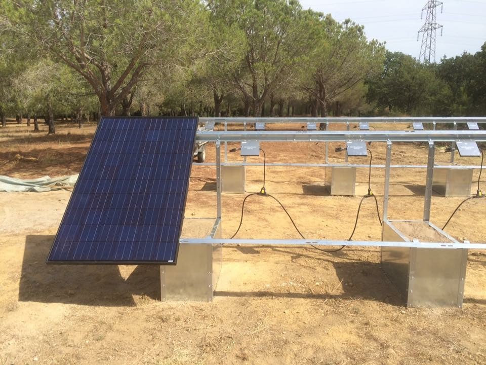 Fixation de panneaux solaires au sol - GSE Ground System 2